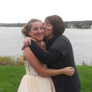 Meet your Posher, Shana